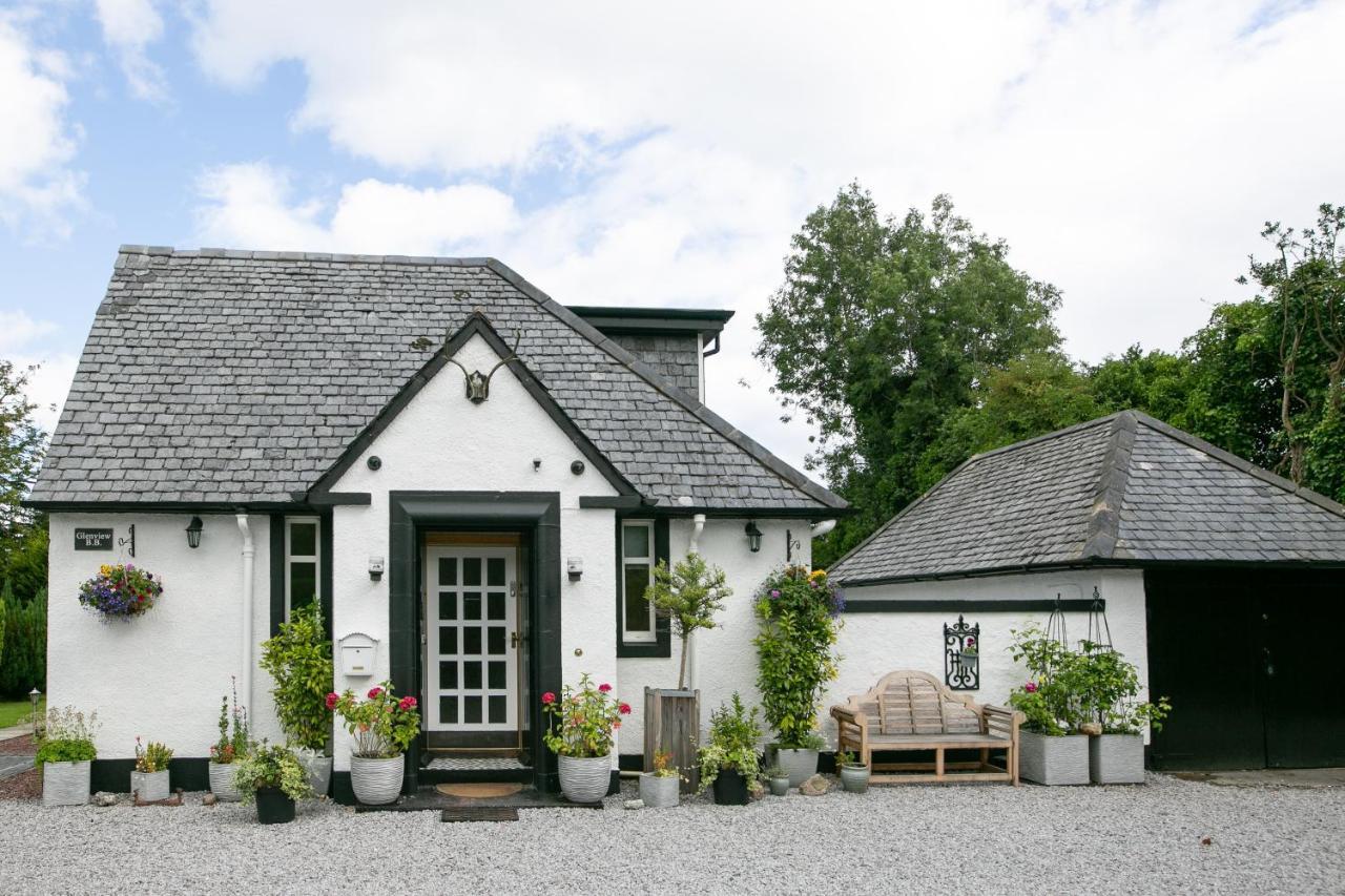 Luss Cottages At Glenview Экстерьер фото