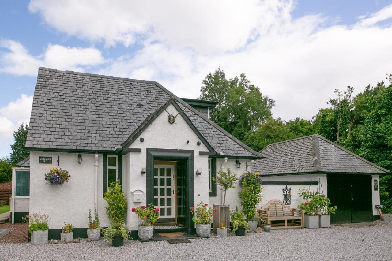 Luss Cottages At Glenview Экстерьер фото
