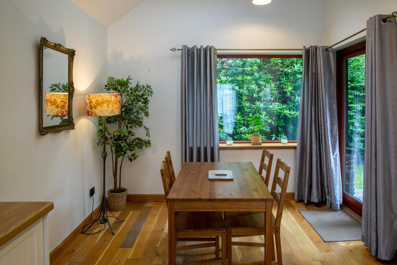 Luss Cottages At Glenview Экстерьер фото